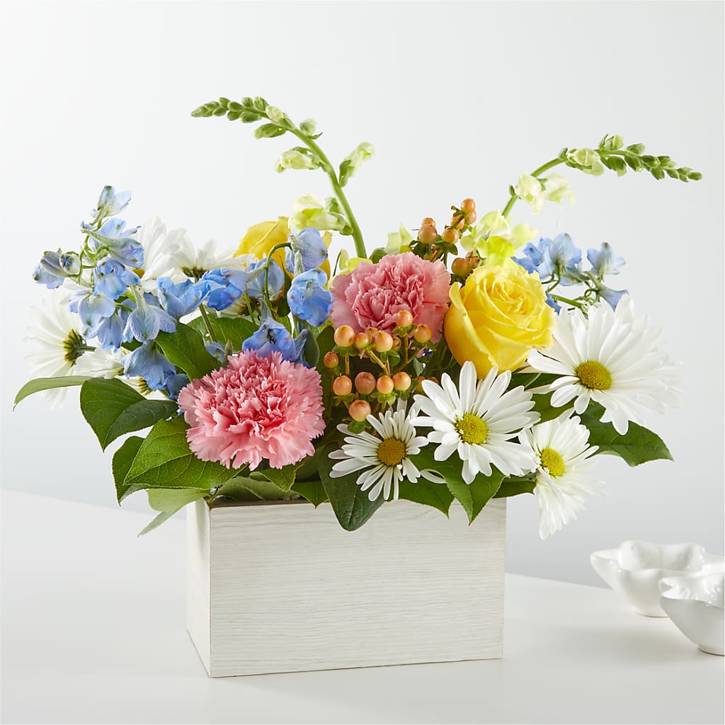 Sun Salutation Box Bouquet – SCOTT'S FLOWERS, Amarillo TX