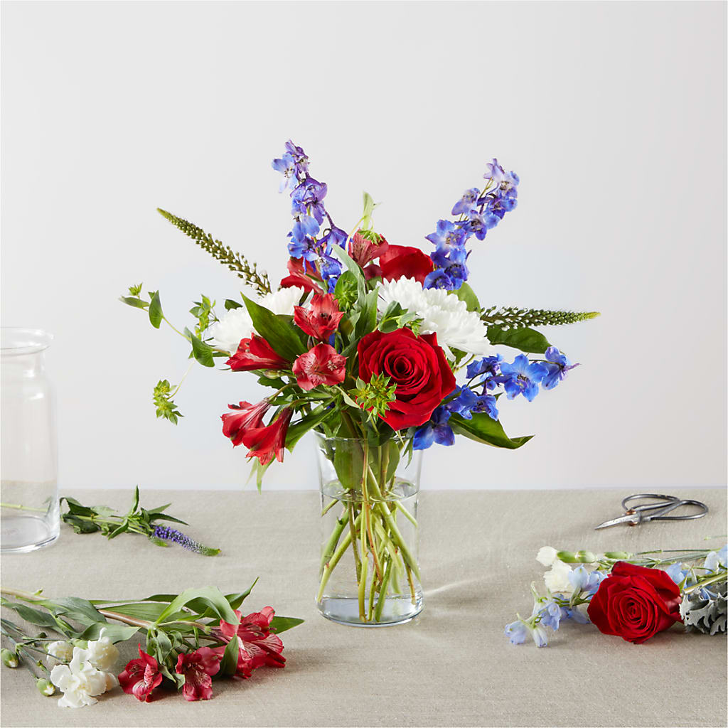 Star Spangled - A Florist Original – SCOTT'S FLOWERS, Amarillo TX
