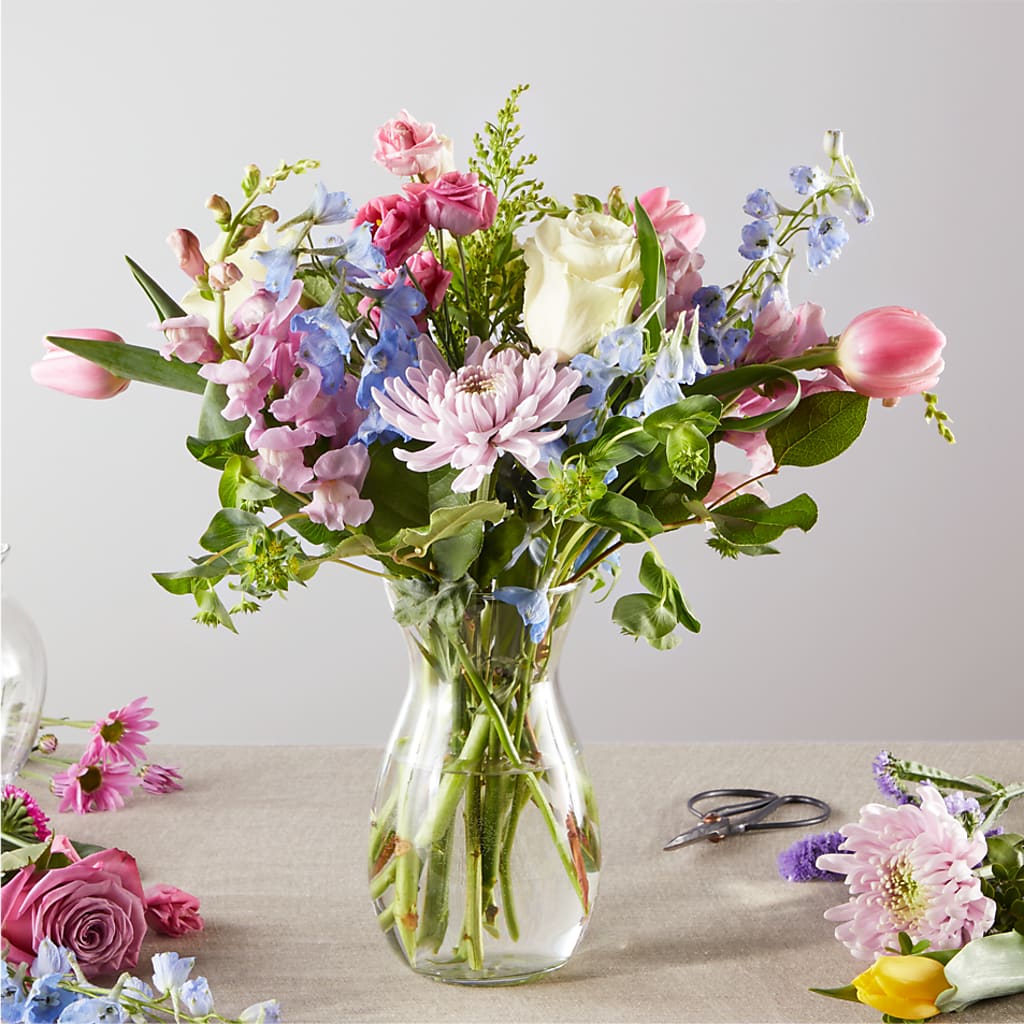 Pastel Tradition - A Florist Original – SCOTT'S FLOWERS, Amarillo TX