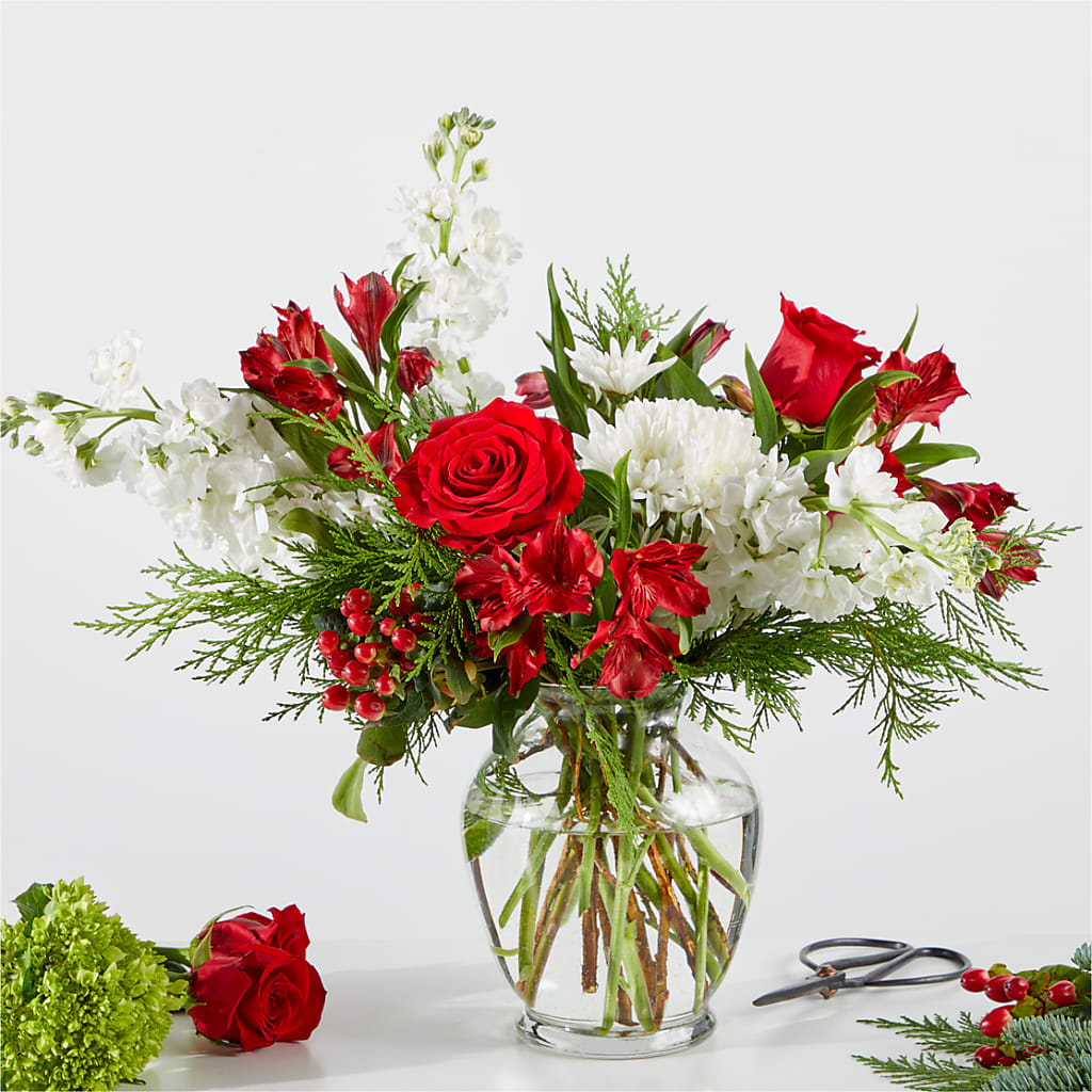 Merry Moment Bouquet – A Florist Original – SCOTT'S FLOWERS, Amarillo TX