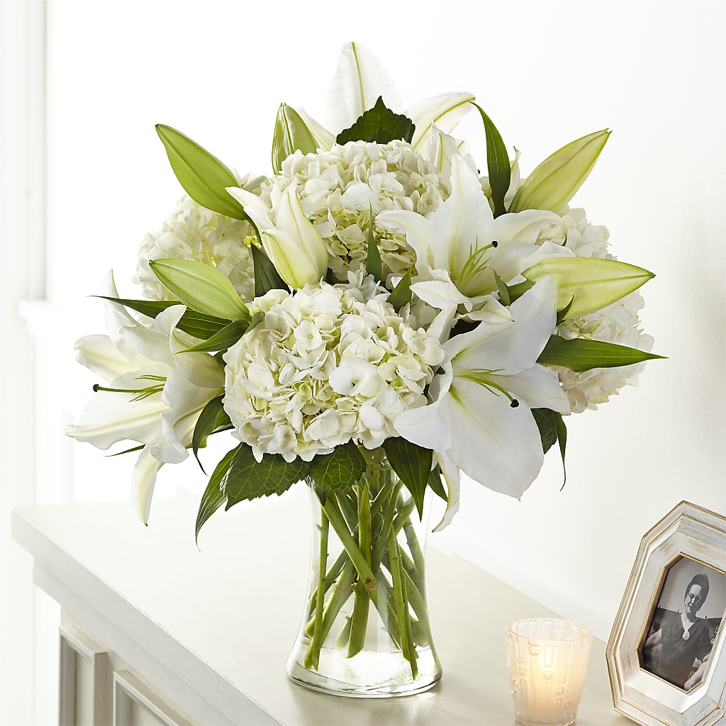 Compassionate Lily Bouquet – SCOTT'S FLOWERS, Amarillo TX