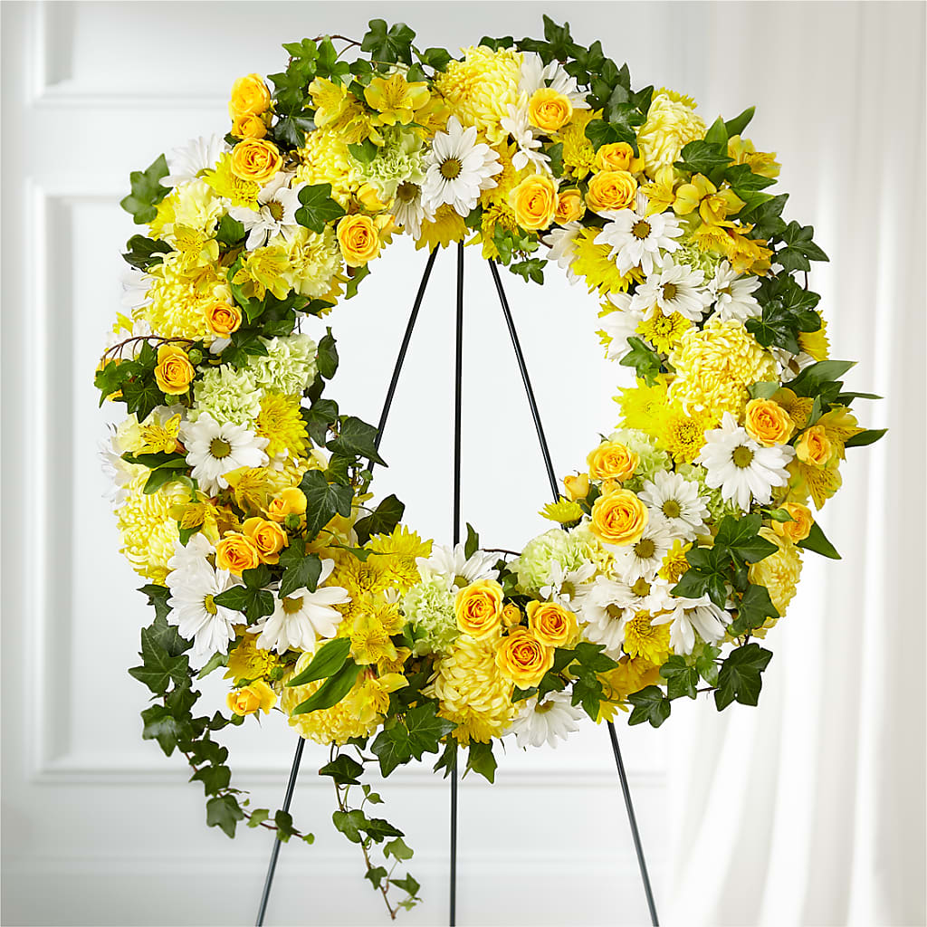 Golden Remembrance Wreath – SCOTT'S FLOWERS, Amarillo TX