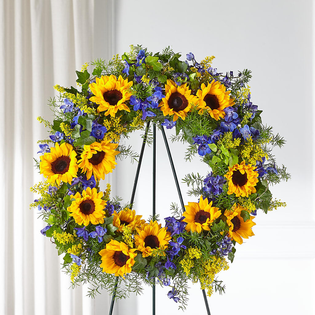 Bright Rays Wreath – SCOTT'S FLOWERS, Amarillo TX