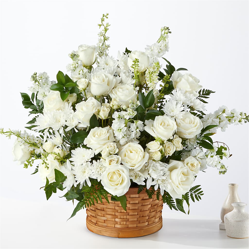 Heartfelt Condolences Arrangement – SCOTT'S FLOWERS, Amarillo TX