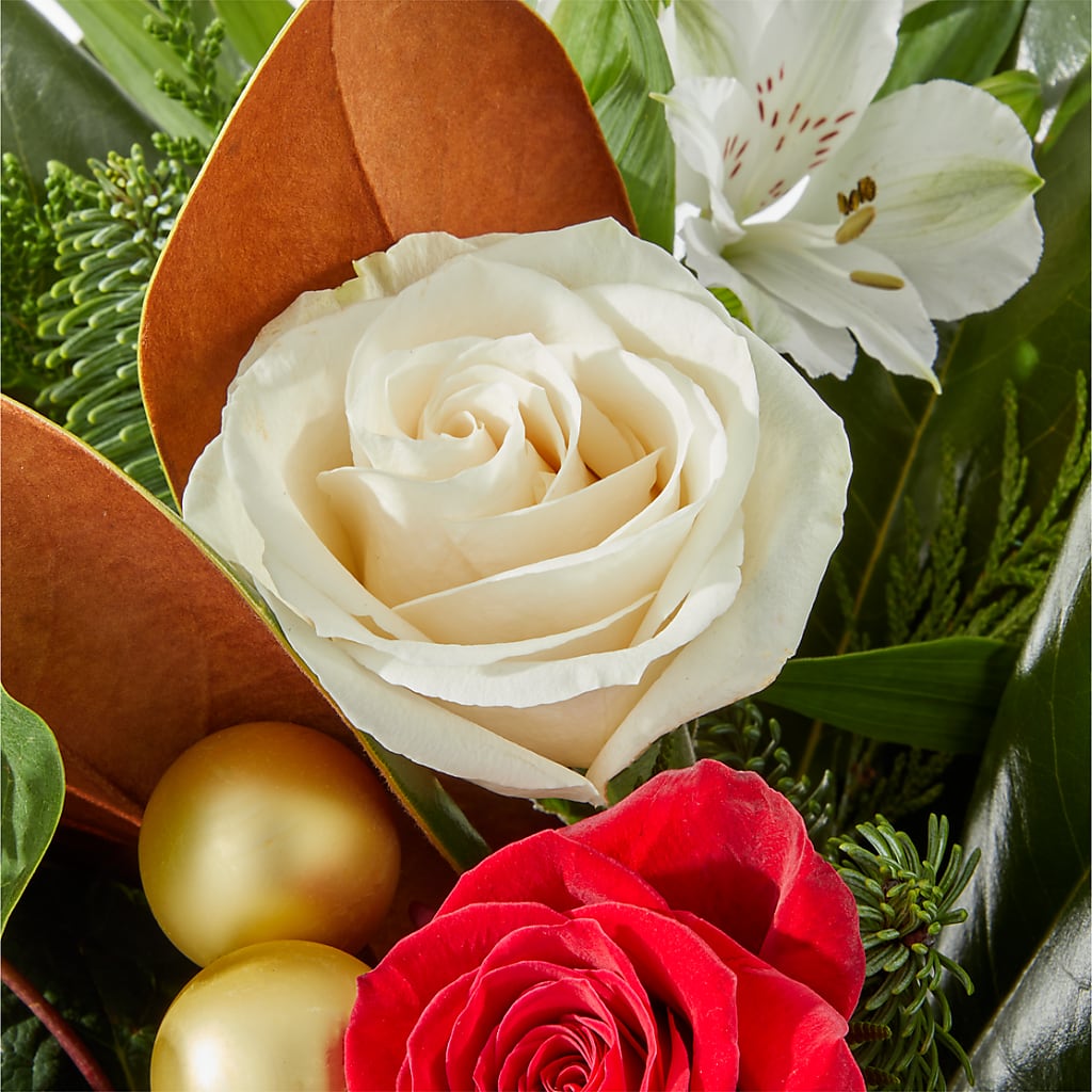 Joy & Jolly Bouquet – SCOTT'S FLOWERS, Amarillo TX