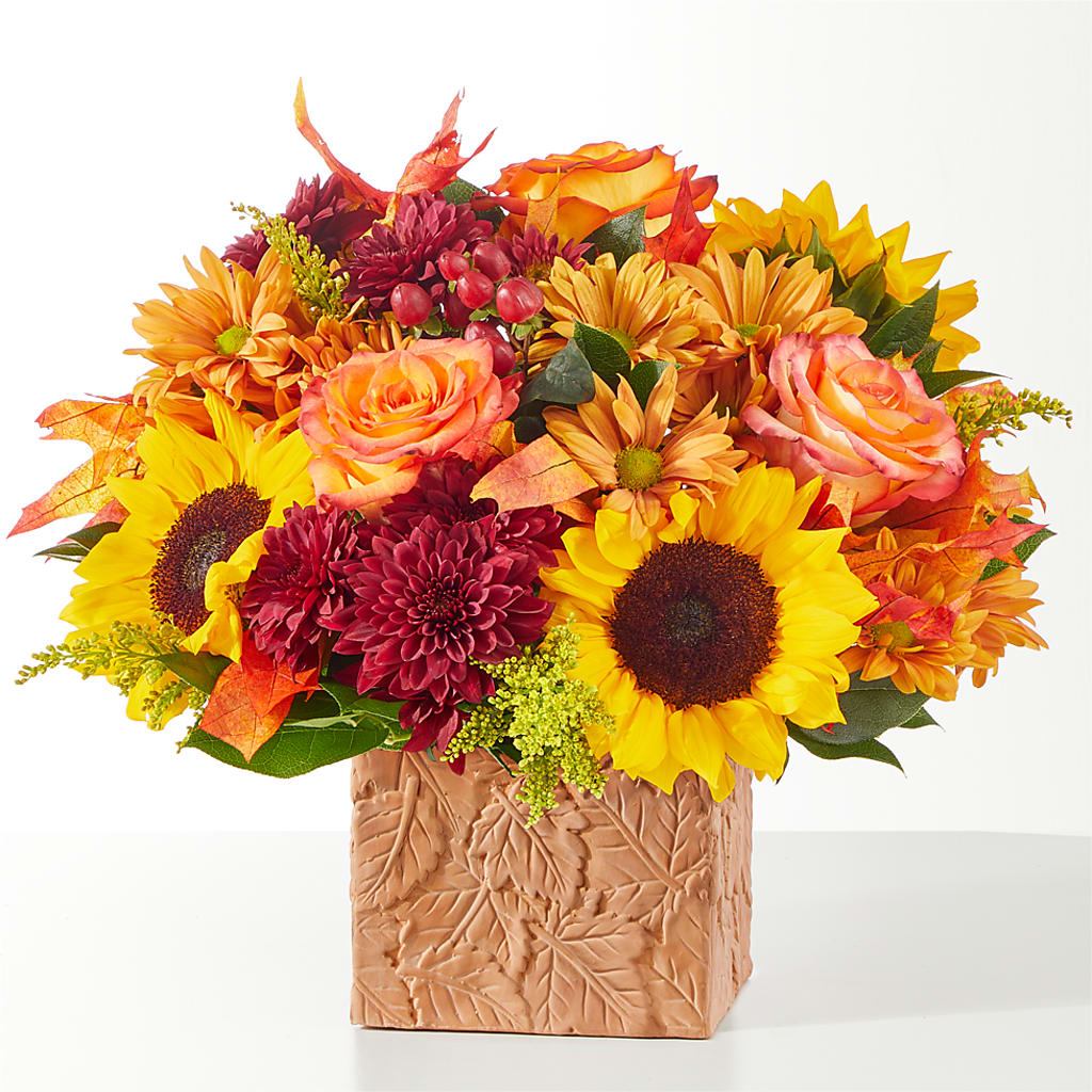 The Outdoors Bouquet – SCOTT'S FLOWERS, Amarillo TX