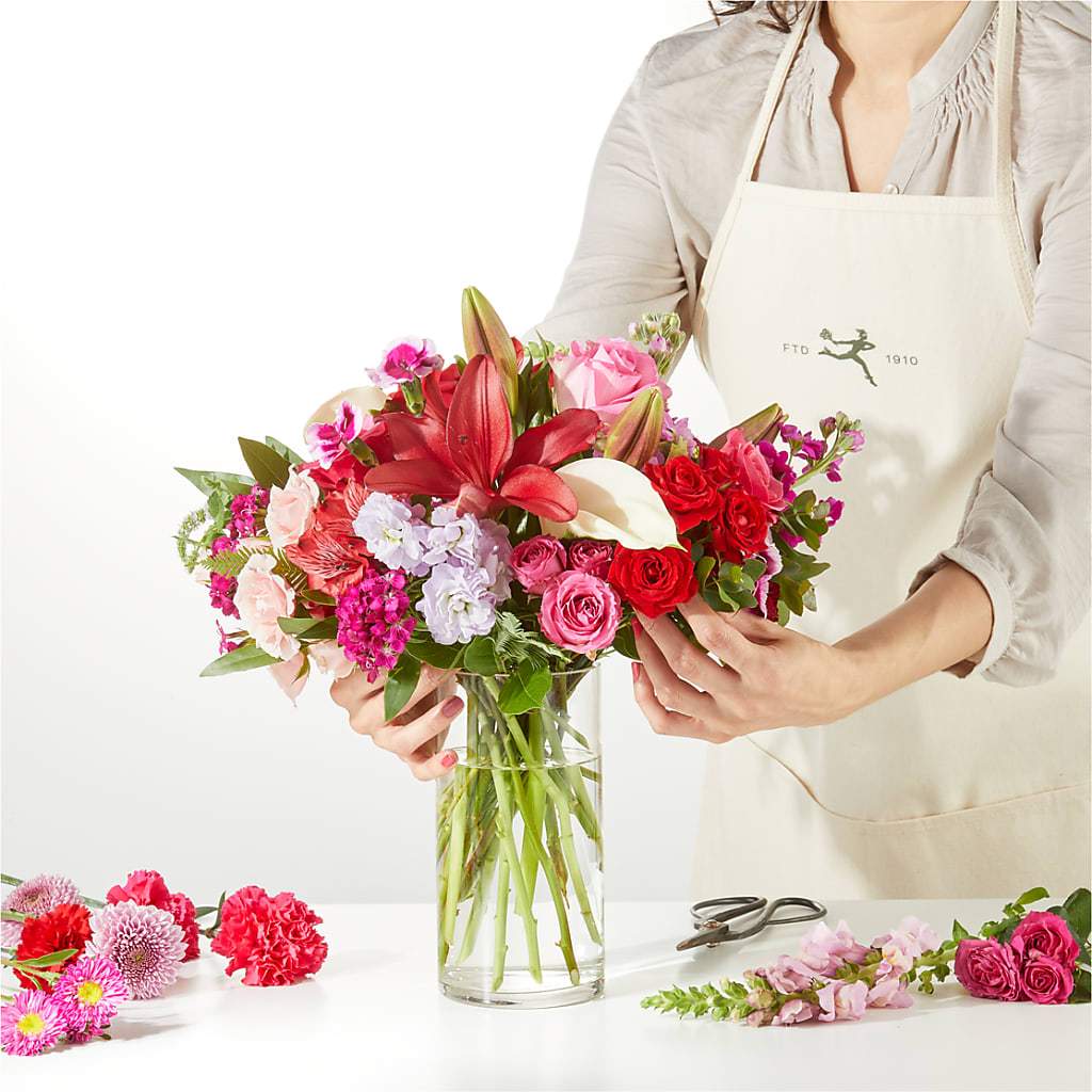 Swooning Over You - A Luxury Florist Original – SCOTT'S FLOWERS, Amarillo TX