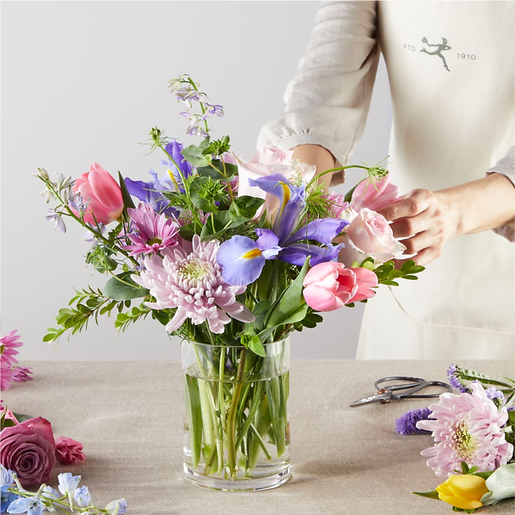 Pastel Tradition - A Florist Original – SCOTT'S FLOWERS, Amarillo TX