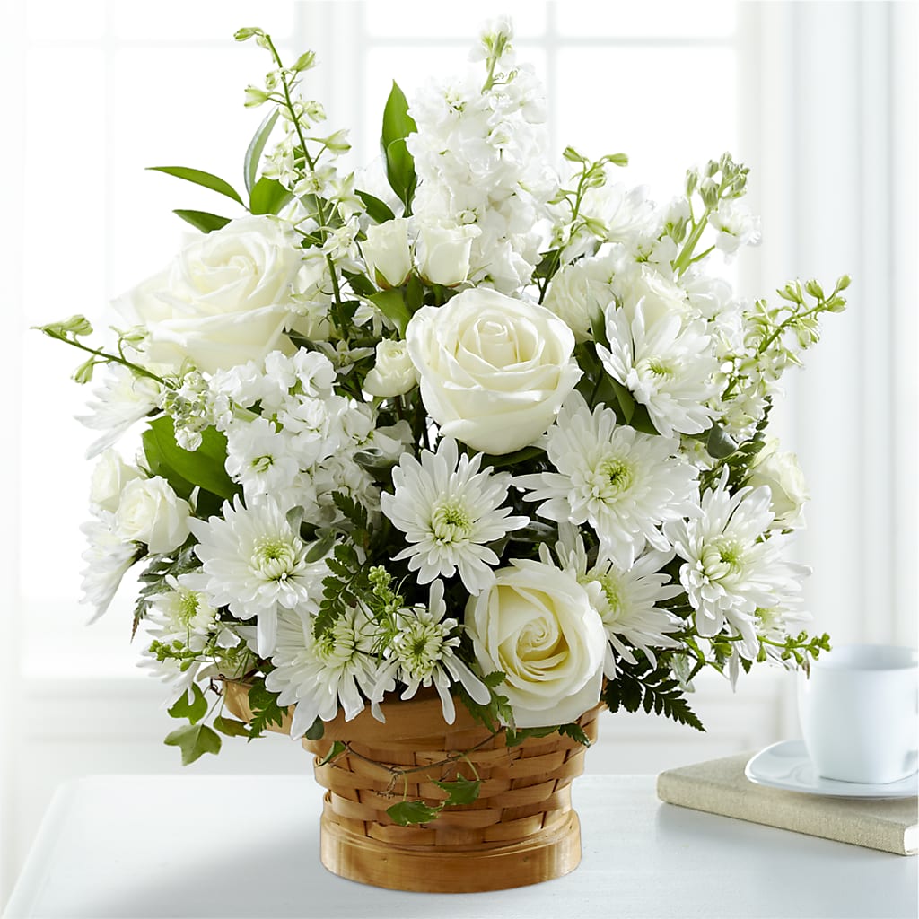 Heartfelt Condolences Arrangement – SCOTT'S FLOWERS, Amarillo TX