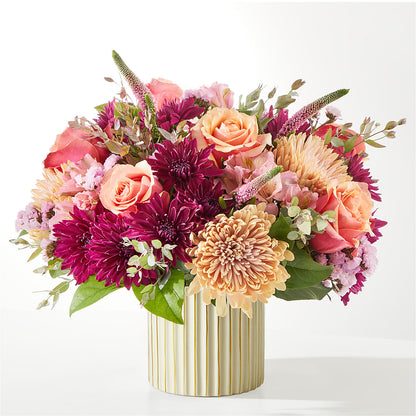 Berry Cobbler Bouquet with Ivory Vase – SCOTT'S FLOWERS, Amarillo TX